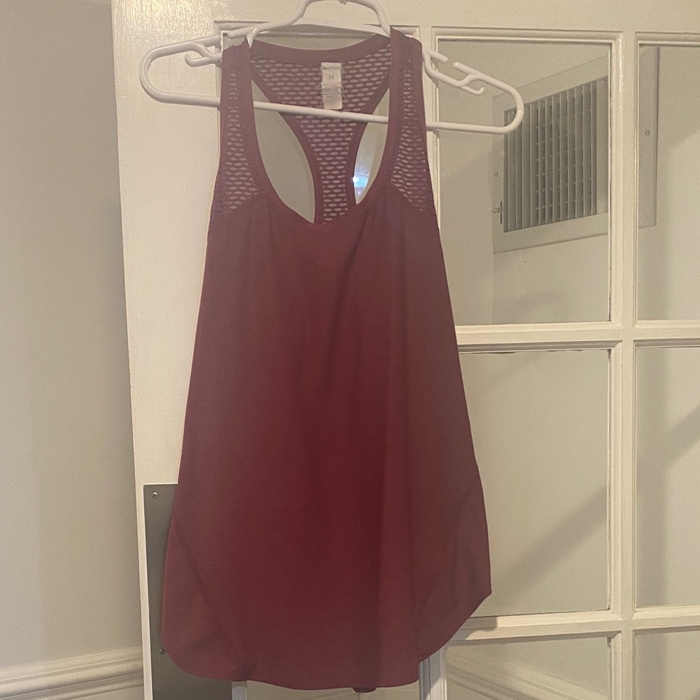 Reebox size Medium top good condition